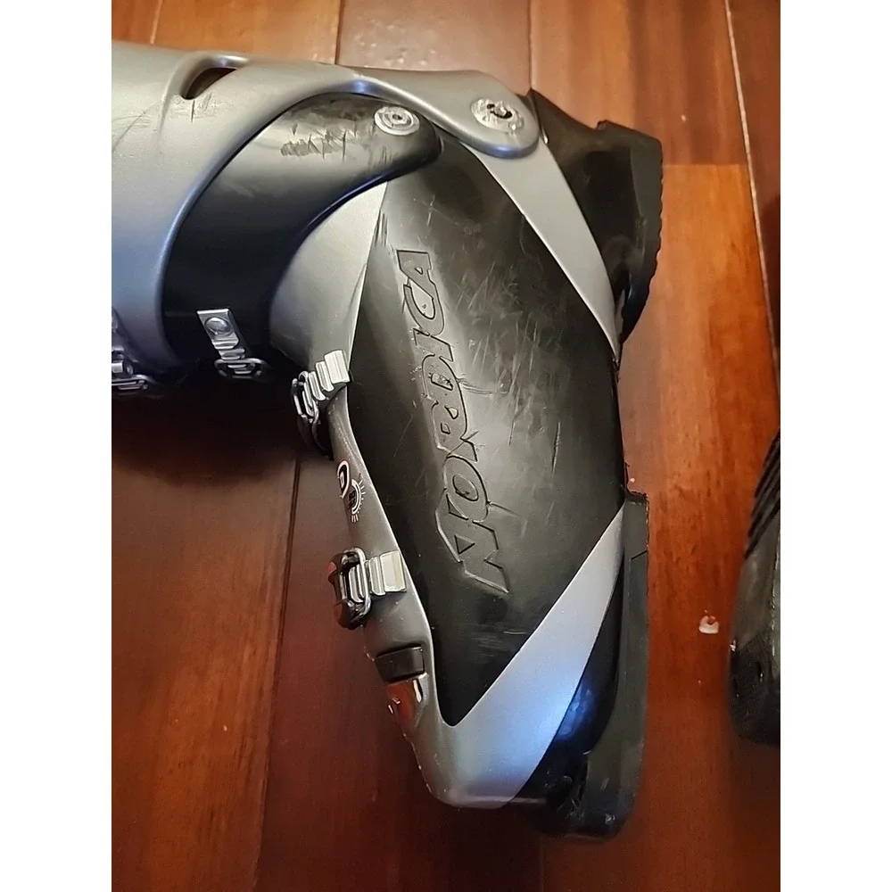 Nordica GranSport 10 Ski Boots Silver Black 80 Flex Index Comfort Fit 315mm